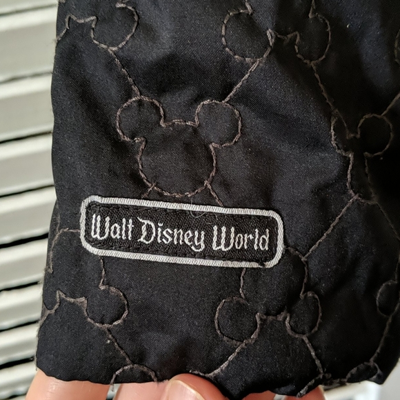 WALT DISNEY WORLD SPORT JACKET SIZE S - Picture 3 of 6